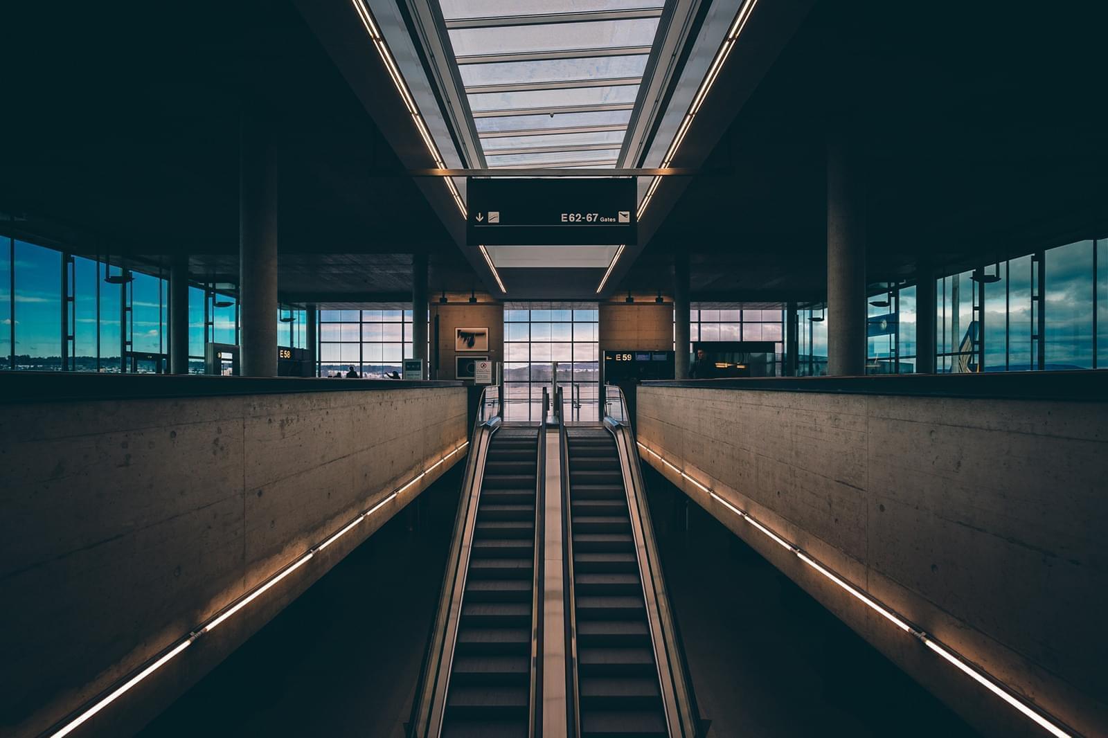 Modern OCR Pipelines: From Tesseract to Layout-Aware Document AI